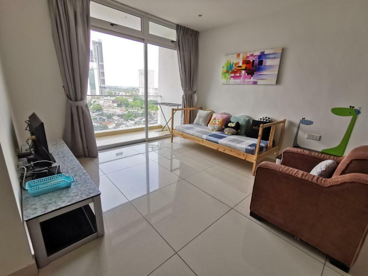 Homestay Джохор-Бару Экстерьер фото